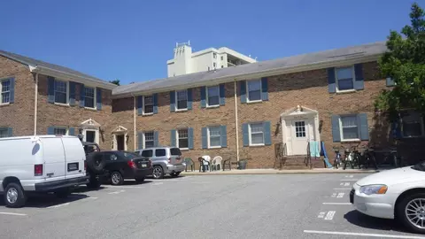 401 Arctic Ave #100, Virginia Beach, VA 23451