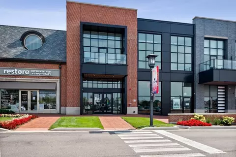 728 Waukegan Rd #209, Deerfield, IL 60015
