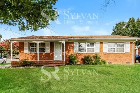 2303 Wachovia Dr, Greensboro, NC 27403