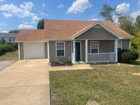 1031 Mcclardy Rd, Clarksville, TN 37042