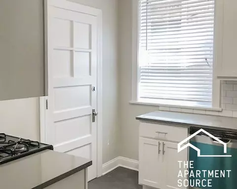 5057 N Damen Ave #1W, Chicago, IL 60625