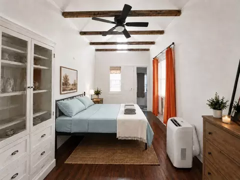201 Spring St, Charleston, SC 29403