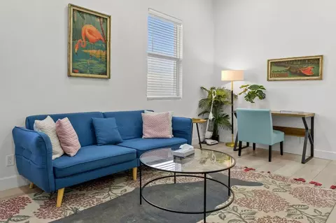 6 Th St #1287528P, Sarasota, FL 34236