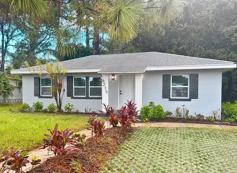 6215 58th Ave N, Saint Petersburg, FL 33709