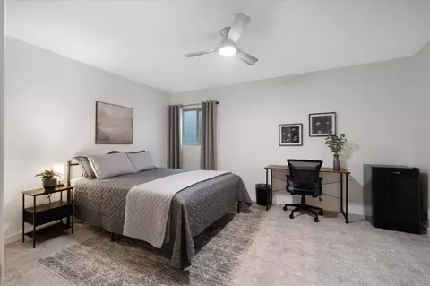 334 W Horseshoe Ave, Gilbert, AZ 85233 photo 2