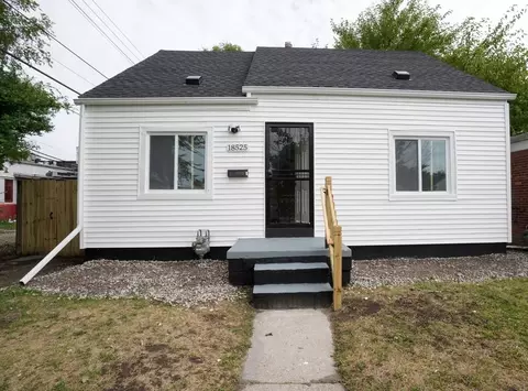 18525 Mccormick St, Detroit, MI 48224