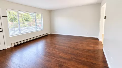 12830 SW Grant Ave #1, Tigard, OR 97223