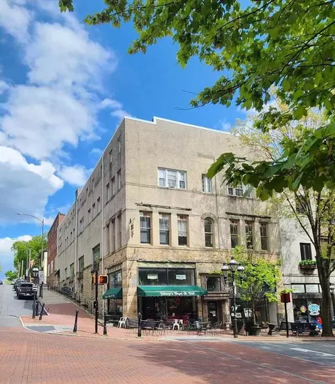 79 W Market St #N, Bethlehem, PA 18018