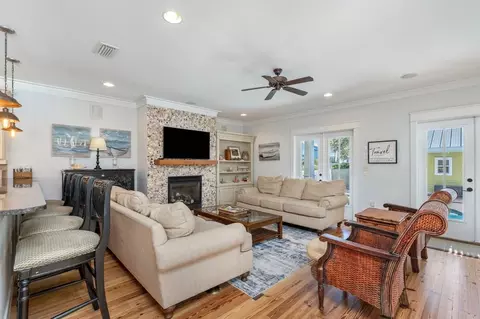 barracuda st, Destin, FL 32541