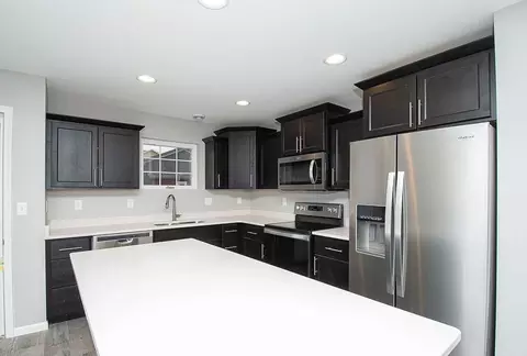 3912 Scorpio Dr, Mandan, ND 58554