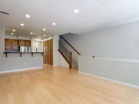 535 Moreland Way, Santa Clara, CA 95054