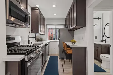 410 Lucas Ave #D, Los Angeles, CA 90017