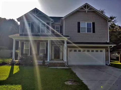 509 Blue Angel Ct, Jacksonville, NC 28540
