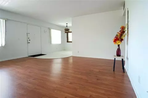 300 SW 134th Way #402E, Pembroke Pines, FL 33027
