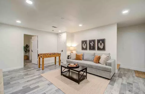 3010 Chenevert St #1019638P, Houston, TX 77004