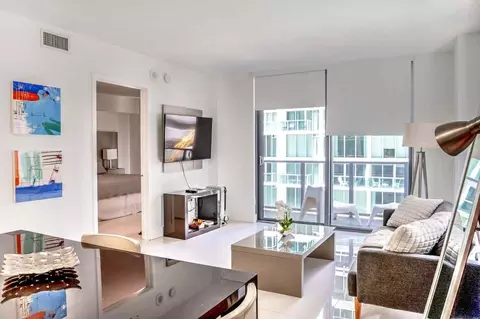 31 SE 6th St #1056503P, Miami, FL 33131