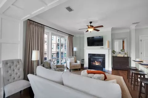 165 W Bay St #1244806P, Savannah, GA 31401