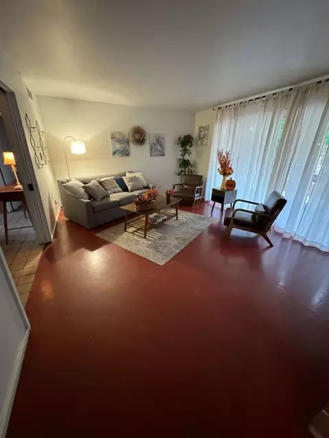 305 E Indian Creek Dr #1043809P, Mobile, AL 36607