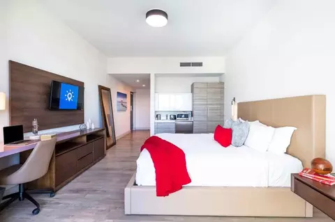 327 Pierce St #1227258P, Hollywood, FL 33019