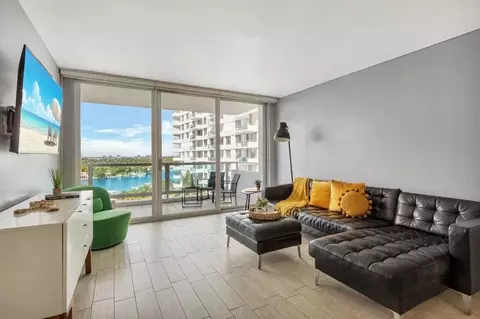 5151 Collins Ave #1227341P, Miami Beach, FL 33140