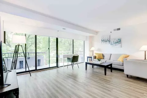 1550 Clarendon Blvd #1024646P, Arlington, VA 22209