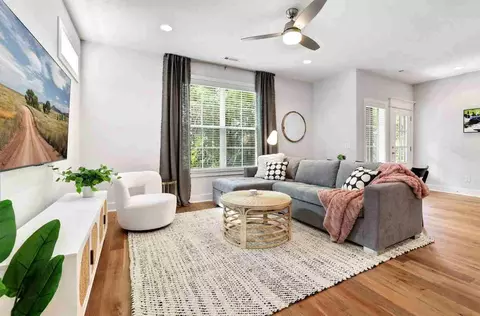 2345 E Amherst Aly #1221843P, Fayetteville, AR 72703