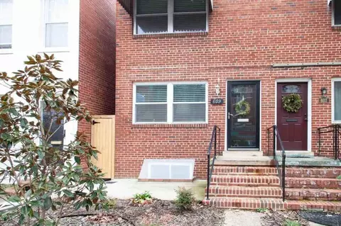 601 N West St #1238458P, Alexandria, VA 22314