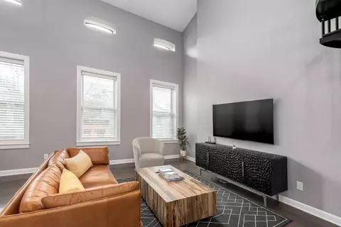 1507 Race St #1056026P, Cincinnati, OH 45202