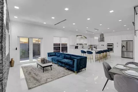 3824 SW 49th Pl #1255736P, Fort Lauderdale, FL 33312