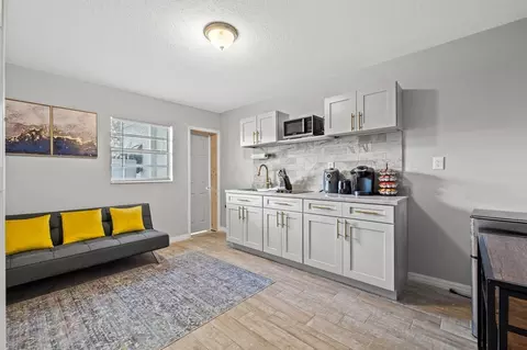 4323 E Henry Ave #1244348P, Tampa, FL 33610