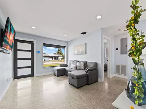 2740 NW 21st St #1261589P, Fort Lauderdale, FL 33311