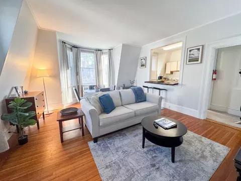 39 Cypress St #1238138P, Brookline, MA 02445