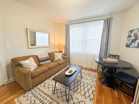 191 Kent St #1238057P, Brookline, MA 02446