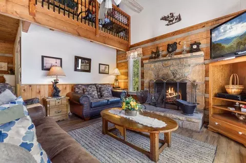 2747 Overholt Trl #1266981P, Pigeon Forge, TN 37862