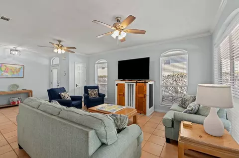 28 Aquamarine Cv #1285923P, Miramar Beach, FL 32550