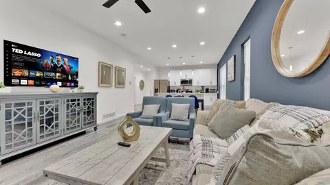 1117 N Bishop Ave #1075552P, Dallas, TX 75208