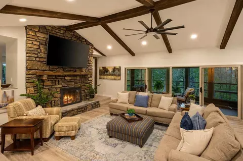 16 Brompton Ln #1241314P, Bella Vista, AR 72715