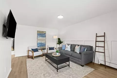 22 2nd St #1032324P, Mount Clemens, MI 48043
