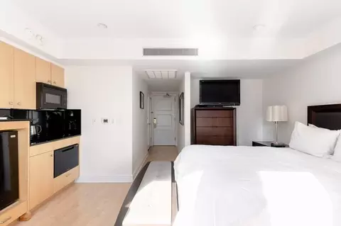 119 W 57th St #408771P, New York, NY 10019