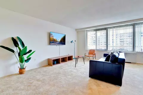 1600 S Eads St #1022417P, Arlington, VA 22202