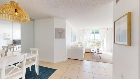19701 E Country Club Dr #1022308P, Aventura, FL 33180