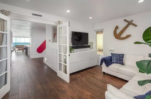 1062 Neptune Ave #1048652P, Encinitas, CA 92024