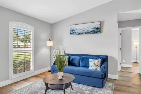 81 Wickliffe Dr #1073563P, Naples, FL 34110