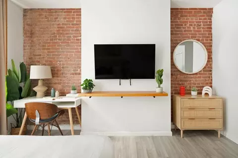 242 E 75th St #1022037P, New York, NY 10021