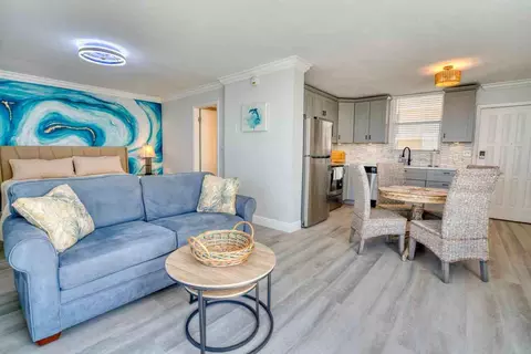 hickory blvd, Bonita Springs, FL 34134