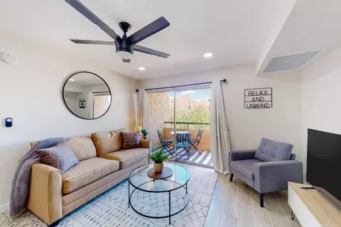 8055 E Thomas Rd #1255470P, Scottsdale, AZ 85251