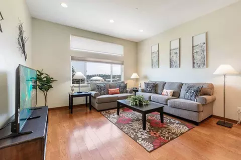 626 S 23rd St #1045878P, Tacoma, WA 98405