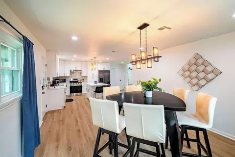 10058 Timberoak Dr #1285757P, Houston, TX 77080