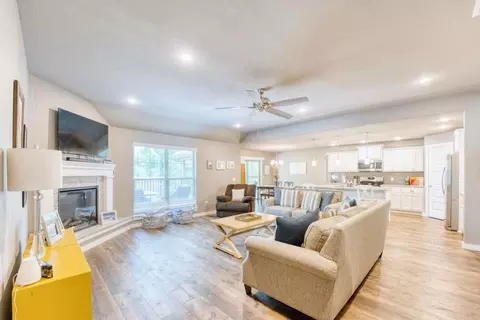 24 Pickering Dr #1297038P, Bella Vista, AR 72714