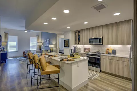 2109 E Riverside Dr, Austin, TX 78741